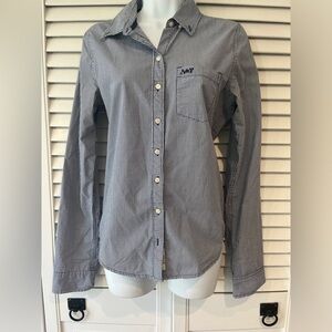 A&F Women’s Checkered Button Down Medium